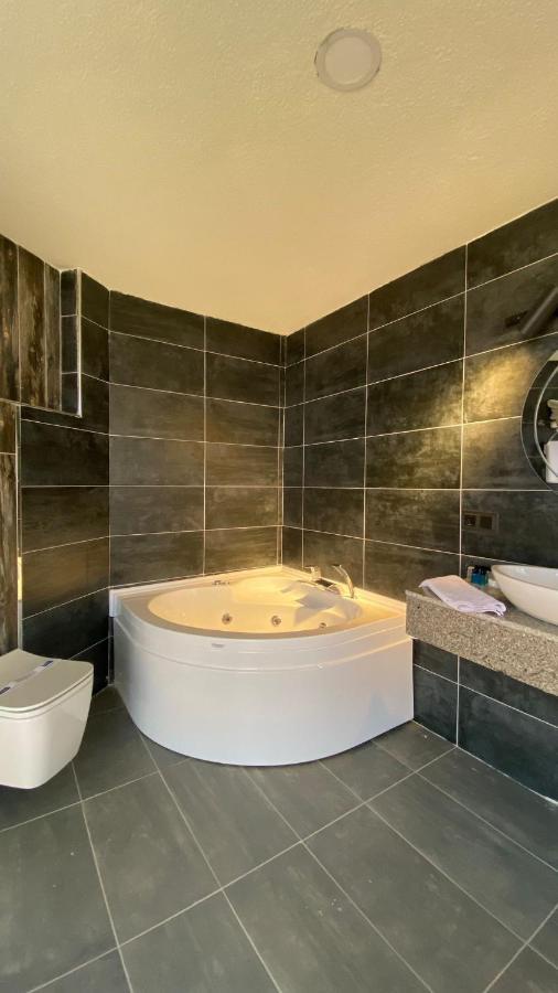 Basilica Therma Hotel & Spa Sarikaya Exteriör bild